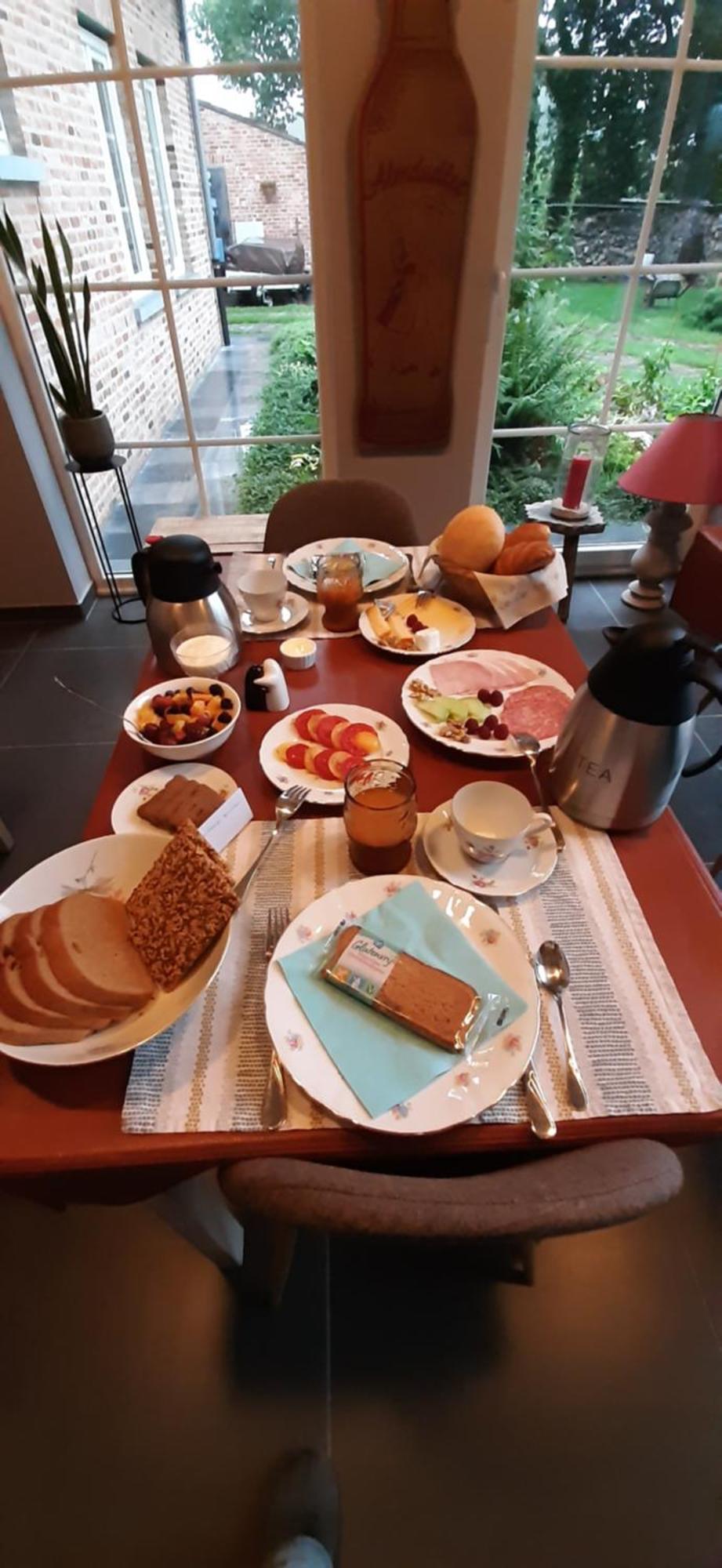 B & B Victors Hof, Met Zwemvijver In Landelijke Setting Lievegem エクステリア 写真